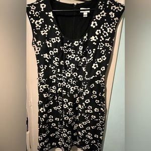 Loft size 6 sleeveless dress.